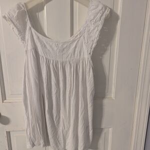 Torrid White Lace Cap Sleeve Blouse